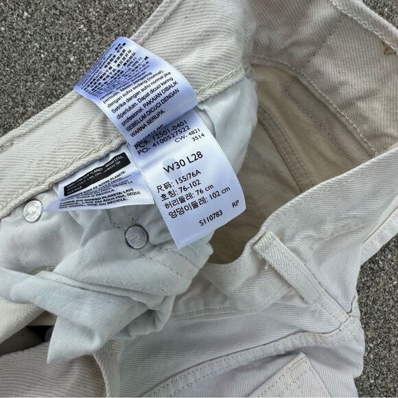 Levis 501 Butterfly Jeans Womens 30x28 Straight White Denim Button Fly Festival - Picture 7 of 12